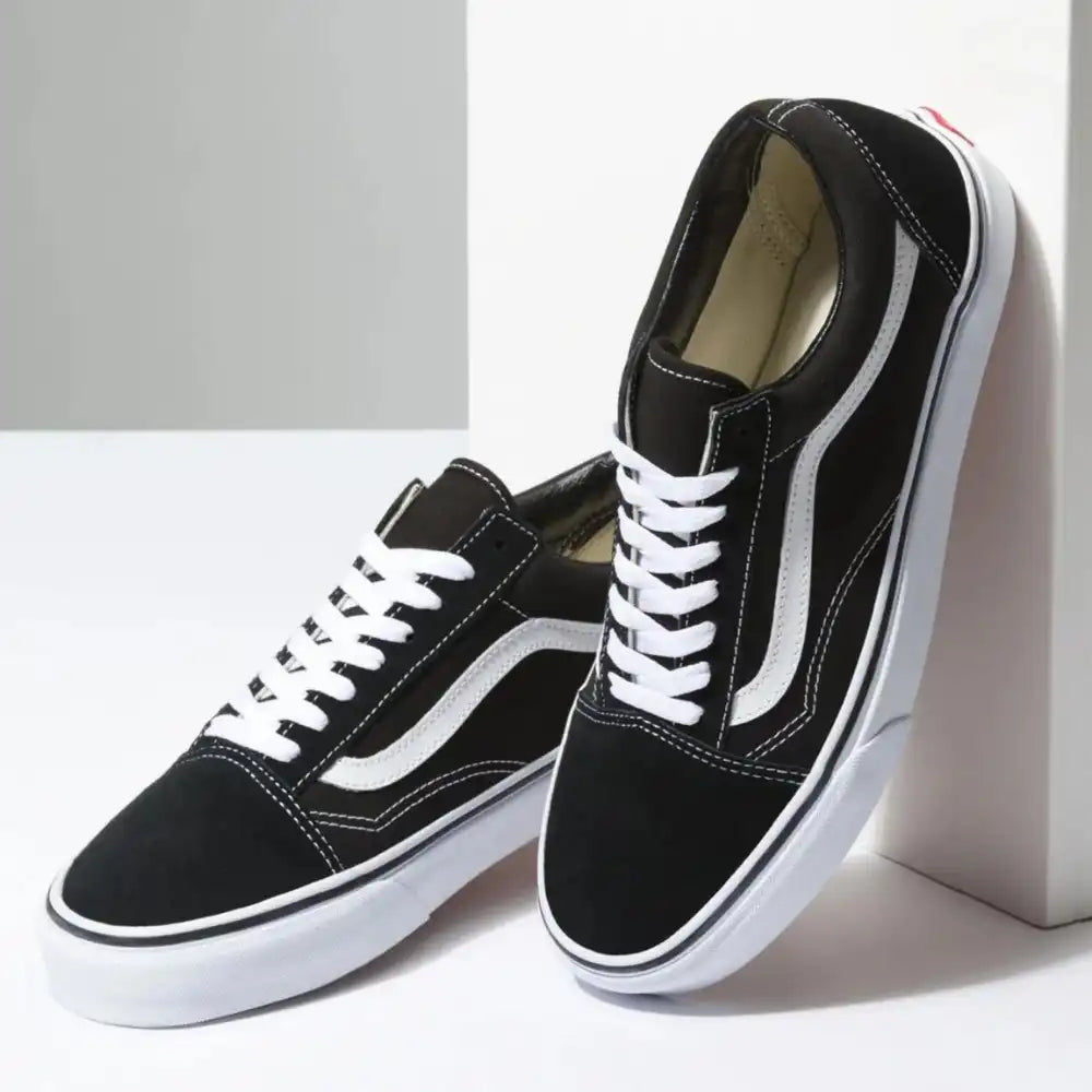 Old Skool Black White